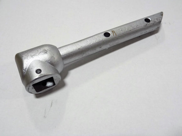 Steel Underbody Pivot Casting  | Tarping-Systems-Inc.